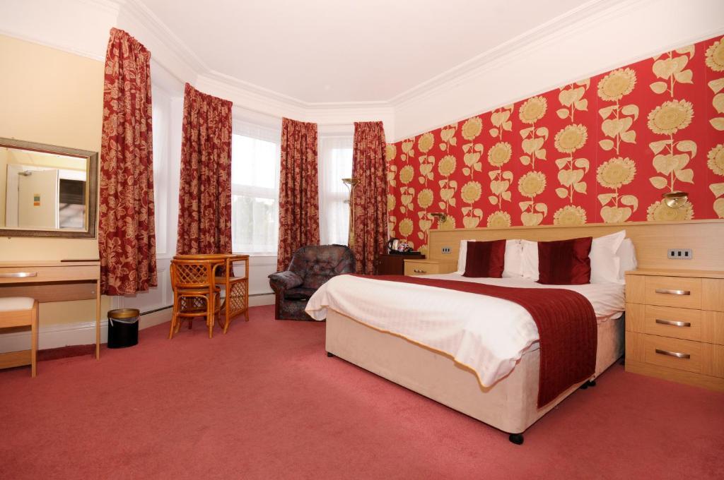 Denewood Hotel Bournemouth Room photo