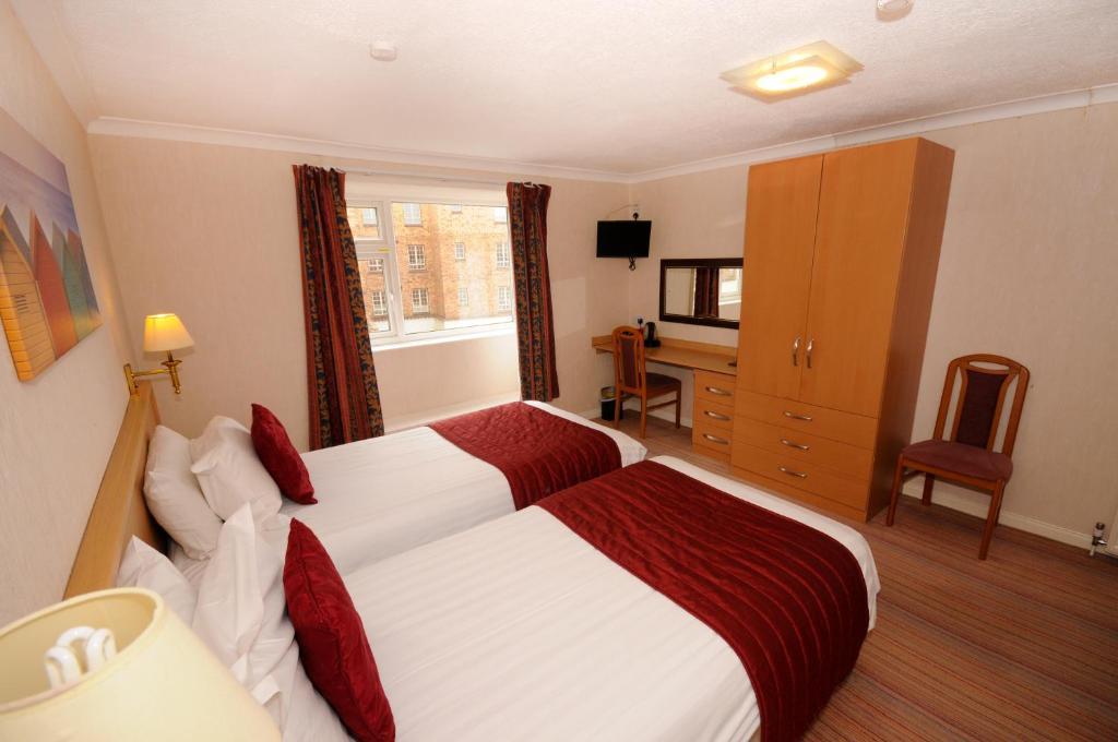 Denewood Hotel Bournemouth Room photo